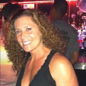 Meet your Posher, Stacy